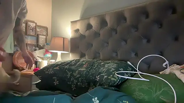 short sweetpea online show from January 2026 09:25:02 AM