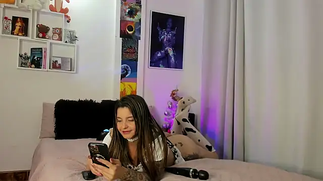 Snapshot of Sarah_Jhonson chatting on January 2025 07:44:02 PM Sarah Jhonson online show from January 2025 07:44:02 PM