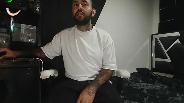 TeddyGominola  online show from September 2025 07:04:02 PM