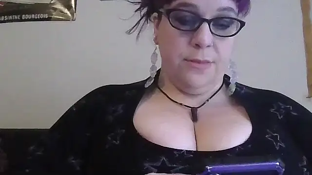 GothyBaby online show from December 2025 06:38:01 PM