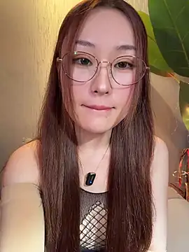 Snapshot of sphynx-_- chatting on June 2026 11:13:01 AM sphynx- - online show from June 2026 11:13:01 AM