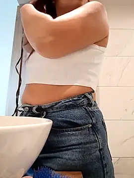 Ivanna2 online show from December 2025 04:36:01 PM