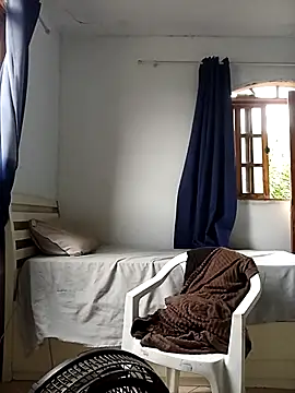 Safadinho2312 online show from January 2026 08:01:02 PM