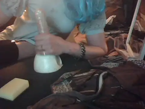 slutviki online show from February 2026 09:16:02 PM