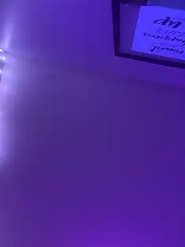 lacey300 online show from October 2025 12:02:02 PM