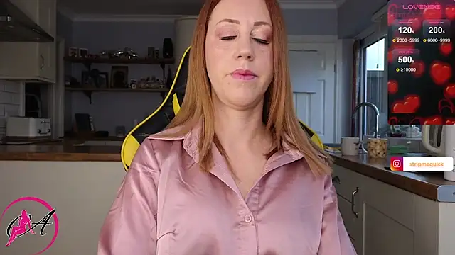 stripmequick online show from December 2024 10:13:01 AM