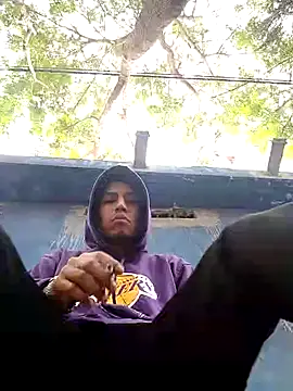 AlexAlejandro13 online show from January 2025 10:03:01 PM