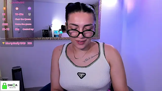 EricaVanderhill online show from May 2026 03:02:01 AM