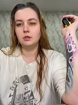 CandyShoopp online show from April 2026 08:12:02 PM