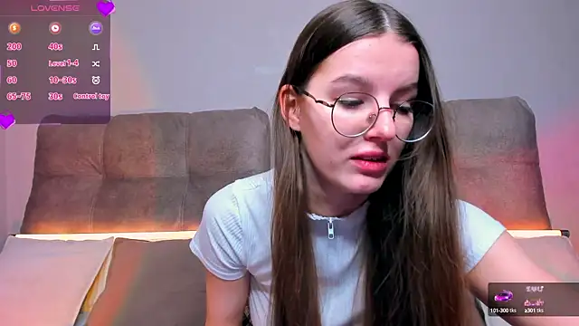 Snapshot of AriellaTesk chatting on January 2025 08:55:02 AM AriellaTesk online show from January 2025 08:55:02 AM