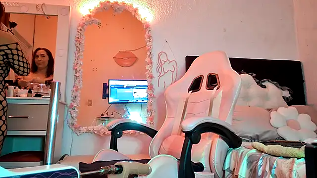 Dulce Maria05 online show from March 2025 12:32:01 AM