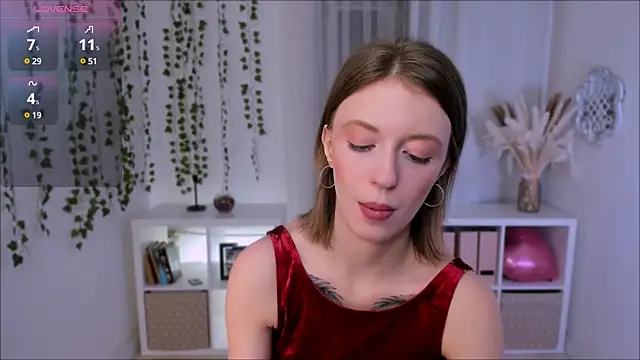 Salme Sweet online show from February 2025 03:54:01 PM