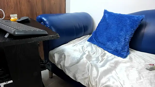 Mature Skinny online show from January 2026 02:24:01 AM