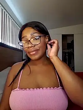 Snapshot of lollycoco chatting on November 2025 07:40:03 PM lollycoco online show from November 2025 07:40:03 PM