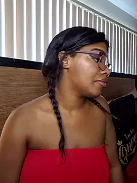 Snapshot of lollycoco chatting on December 2025 08:47:01 PM lollycoco online show from December 2025 08:47:01 PM