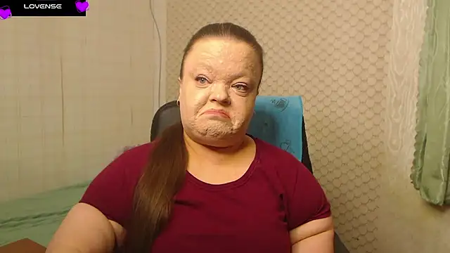 Janiffer MiMi online show from April 2026 04:21:01 PM