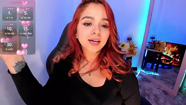 Snapshot of GiaBrooksX chatting on December 2024 06:19:02 AM GiaBrooksX online show from December 2024 06:19:02 AM