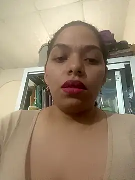 Reynamore online show from January 2026 08:23:01 PM