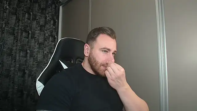 Thori92 online show from February 2025 06:26:01 PM