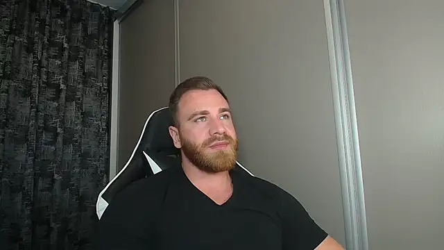 Thori92 online show from September 2025 04:39:01 PM