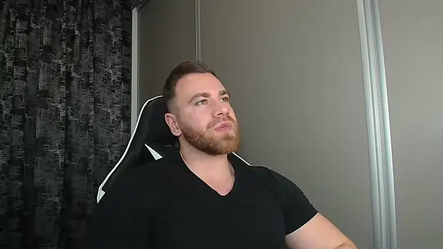 Thori92 online show from February 2026 06:06:02 PM