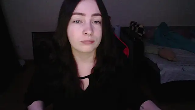 Laralianna online show from March 2026 08:59:01 PM