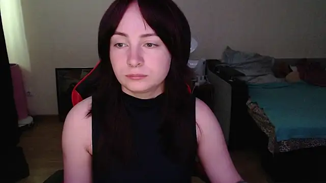 Laralianna online show from July 2026 05:03:02 AM