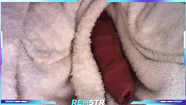 Snapshot of Remstr chatting on October 2025 09:23:02 PM Remstr online show from October 2025 09:23:02 PM