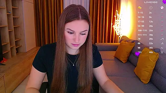  Mia Adams online show from November 2025 07:30:01 AM