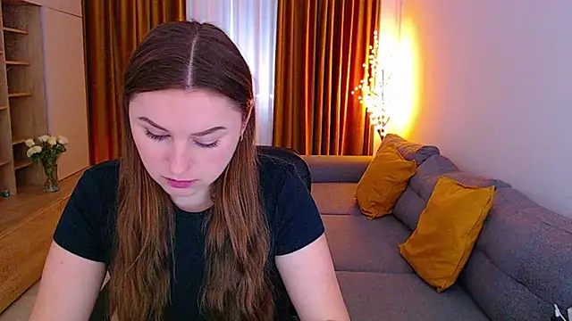  Mia Adams online show from March 2026 10:31:01 AM