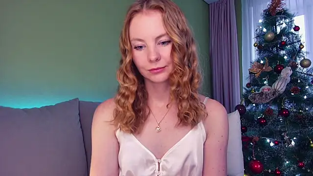 Snapshot of Cuddle_Cat chatting on December 2024 11:09:01 AM Cuddle Cat online show from December 2024 11:09:01 AM