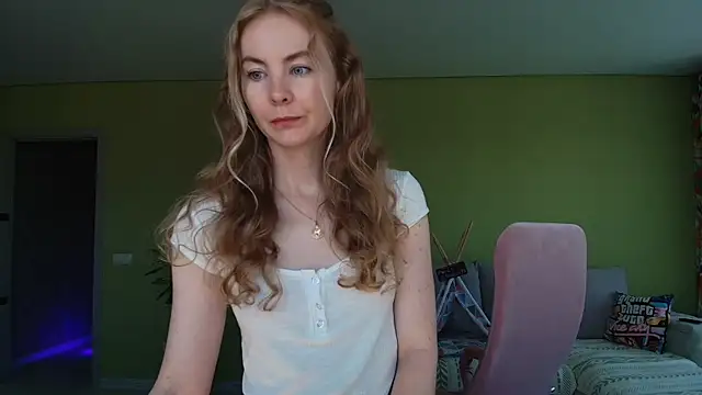 Cuddle Cat online show from June 2026 06:12:02 AM
