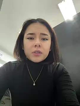 sammbunny online show from December 2024 10:15:01 PM