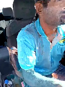 elias1704 online show from October 2025 08:53:02 PM