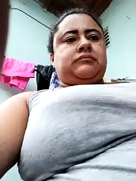 Snapshot of Monseratte21 chatting on January 2025 10:06:01 PM Monseratte21 online show from January 2025 10:06:01 PM