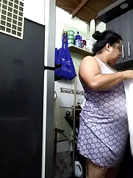 Snapshot of Monseratte21 chatting on September 2025 01:13:02 PM Monseratte21 online show from September 2025 01:13:02 PM