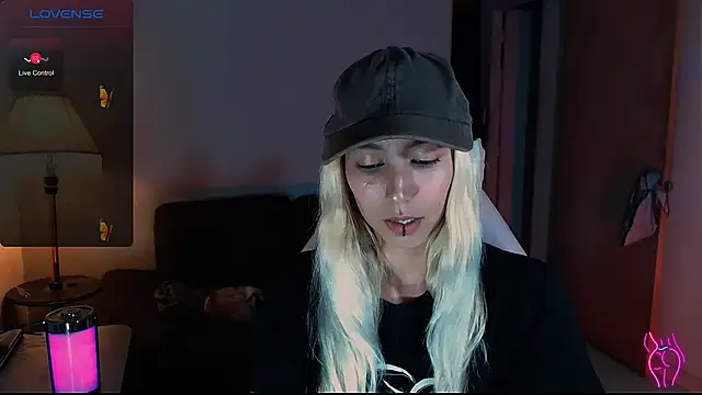 Saucy Jenn online show from December 2024 02:42:01 AM