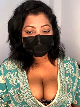  Cute ariana  online show from October 2025 05:00:02 AM