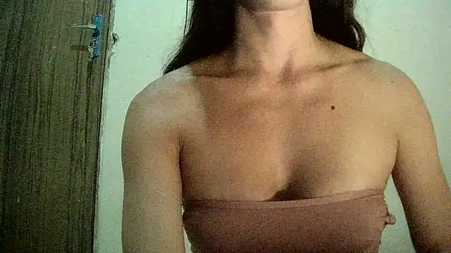 AlexiaDuucan online show from January 2025 12:33:02 PM