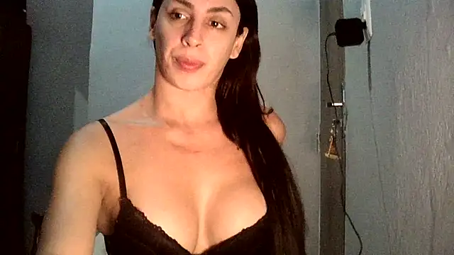 AlexiaDuucan online show from October 2025 01:31:01 PM