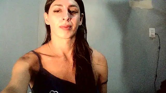 Snapshot of AlexiaDuucan chatting on November 2025 12:07:02 PM AlexiaDuucan online show from November 2025 12:07:02 PM