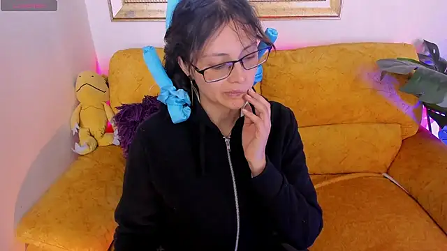 Kyomi chang online show from March 2026 11:54:01 AM