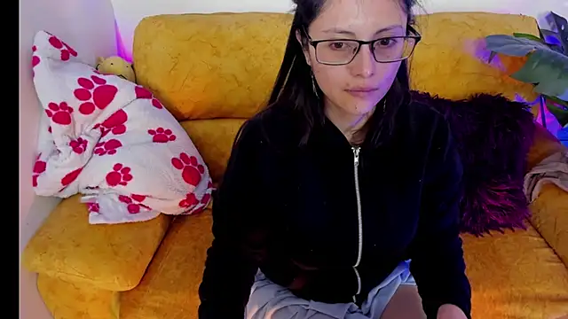 Snapshot of Kyomi_chang chatting on April 2026 12:30:01 PM Kyomi chang online show from April 2026 12:30:01 PM