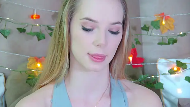 GentleRossi online show from October 2025 03:08:01 PM