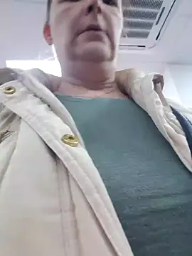 saharaheiss online show from December 2024 11:22:02 AM