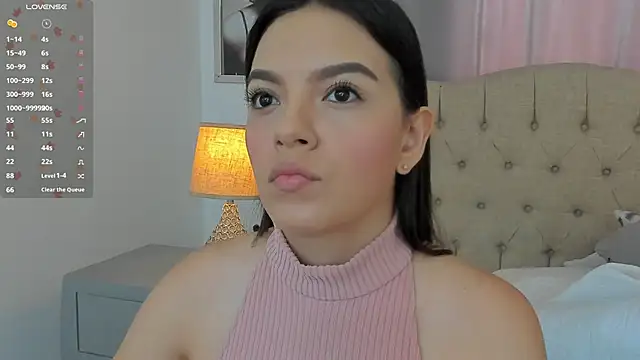 Snapshot of Beautyari_ chatting on November 2025 12:19:02 PM Beautyari online show from November 2025 12:19:02 PM