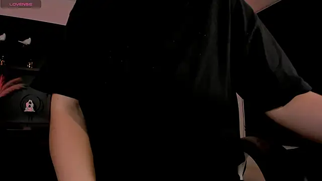 Snapshot of JennaOlsonX chatting on October 2025 06:51:01 PM JennaOlsonX online show from October 2025 06:51:01 PM