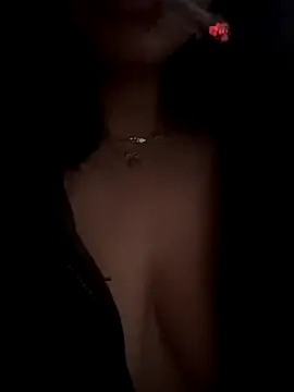 MeghanXO online show from November 2025 01:56:02 PM