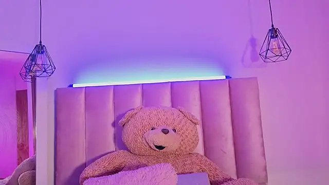 Snapshot of pameela_brown chatting on January 2026 10:02:01 PM pameela brown online show from January 2026 10:02:01 PM