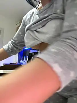 Scarlett-Dream online show from November 2025 06:46:02 AM